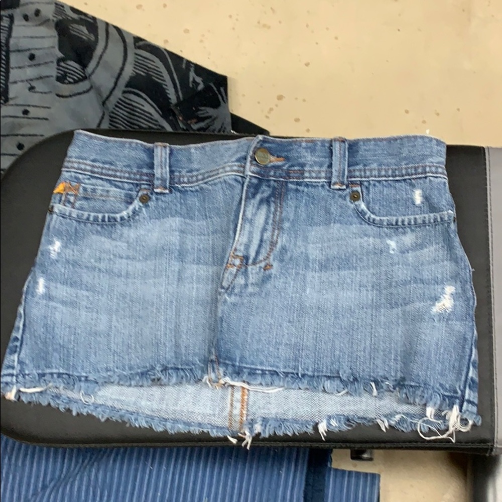 Hollister summer denim skirt.